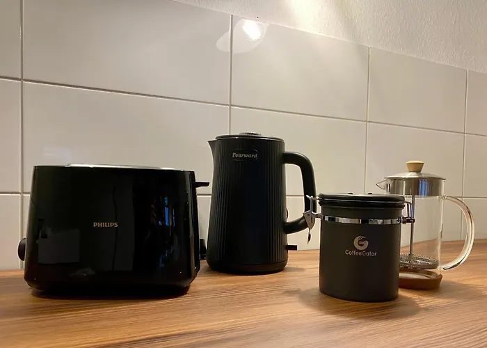 Grosszuegiges 1 Zimmer-apartment Mit Badewanne *