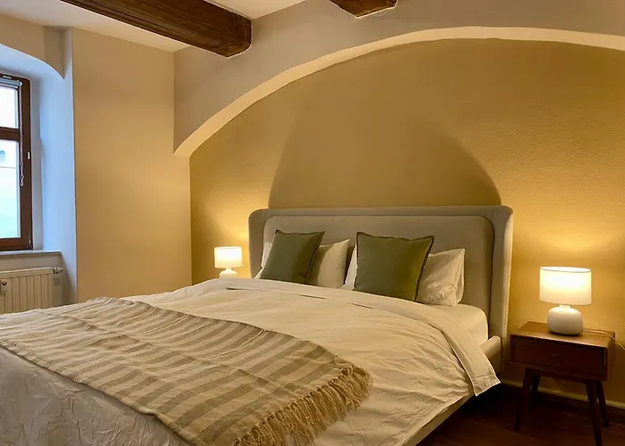 Am Engelserker - Im Zentrum Апартаменты Пирна